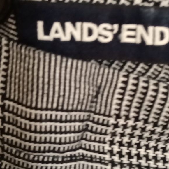FINAL PRICE LANDS'END girl's black&white houndstooth skirt w pleated sides Sz12 - Picture 1 of 3